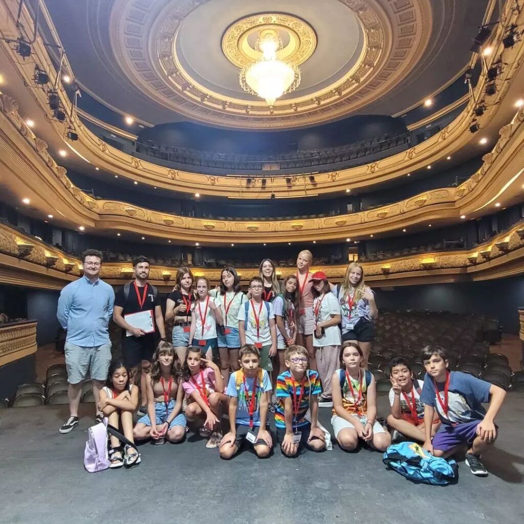 Escuela de Verano 2024 La Tramoya: Un Verano de Creatividad Teatral en Alicante 4